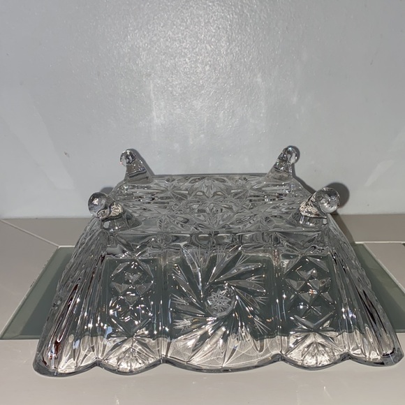 MidCentury Bohemian Footed Lead Crystal Square Scalloped Edge Star Pinwheel Bowl - Picture 9 of 14